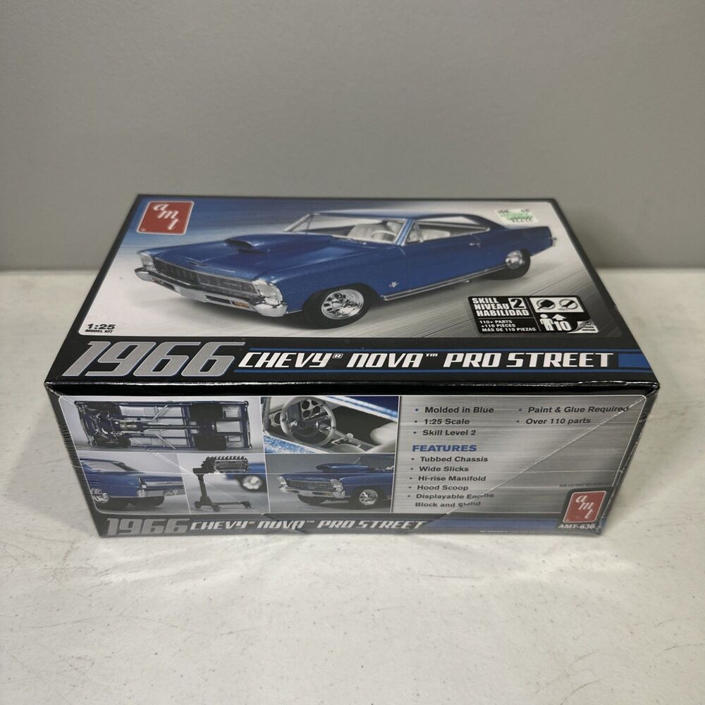 AMT AMT636 1/25 Scale Chevy Nova Pro Street Car - Blue Brand New In Sealed! 2011 - Picture 5 of 5